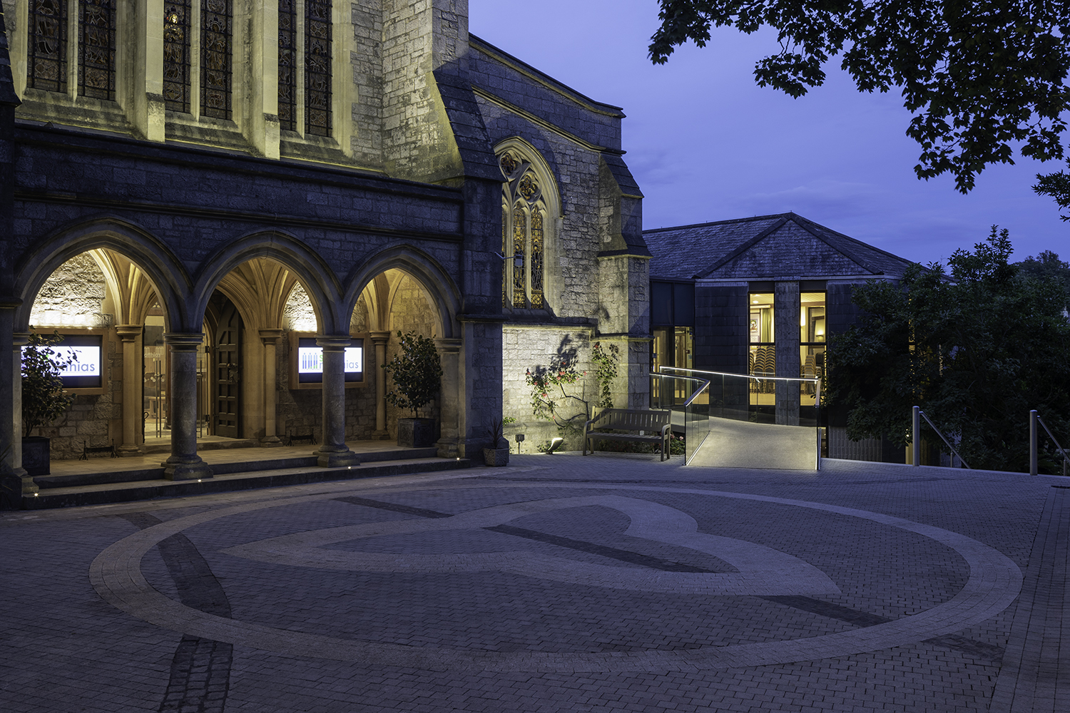 St.Matthias Church, Torquay, re-ordered by Communion Architects